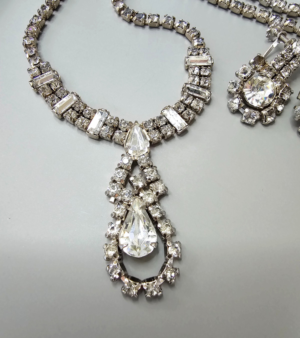 Vintage La-Rel Rhinestone Teardrop Necklace Clip Earrings Set 1950s